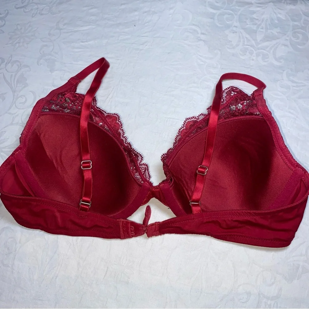 Soma 36B Red Lace Bra Underwire Lacy EUC / Like New Lingerie Intimates Padded